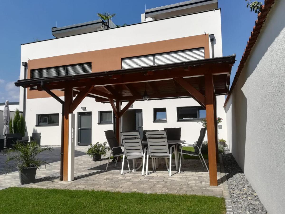 Penthouse Griemann 1 Mit Infrarotkabine Und Eigener Dachterrasse Fuer Max 4 Personen Illmitz Dış mekan fotoğraf