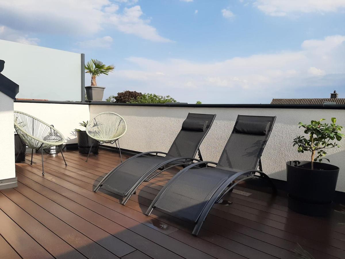 Penthouse Griemann 1 Mit Infrarotkabine Und Eigener Dachterrasse Fuer Max 4 Personen Illmitz Dış mekan fotoğraf