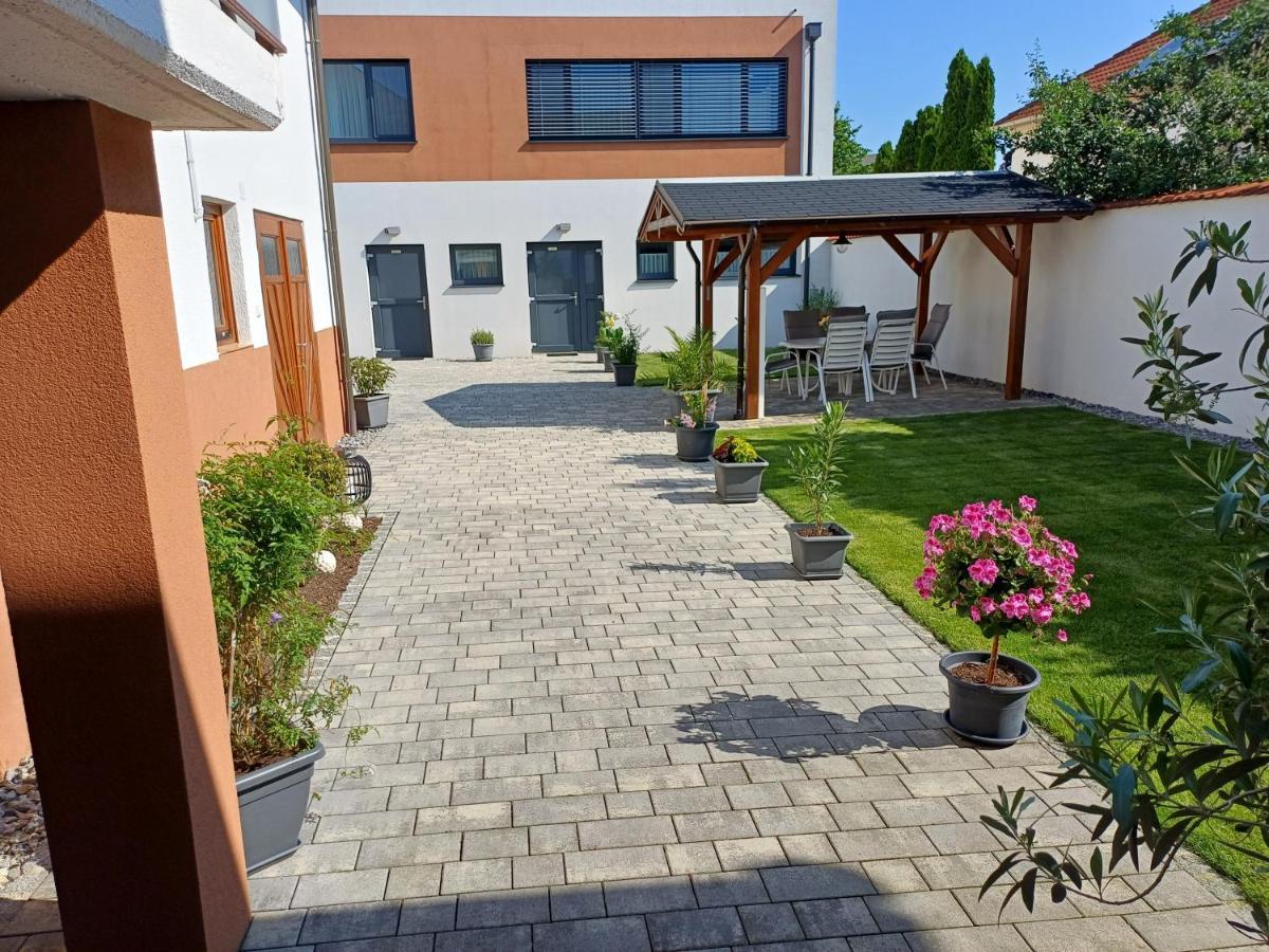 Penthouse Griemann 1 Mit Infrarotkabine Und Eigener Dachterrasse Fuer Max 4 Personen Illmitz Dış mekan fotoğraf